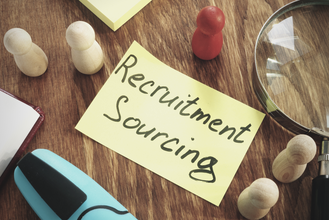The difference between recruiting and sourcing